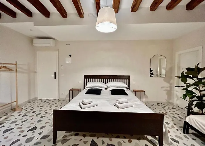 Farini Wi-fi Affittacamere 3*